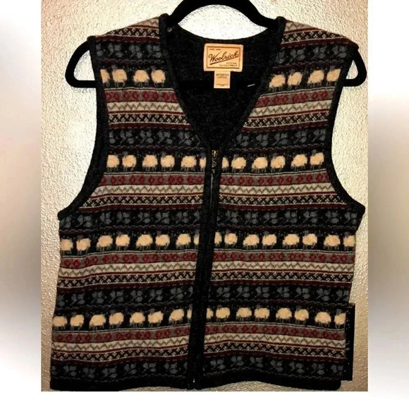 Woolrich Jackets & Blazers - *Final Price* Woolrich Gray Vintage Patterned 100% Lambs Wool Zip Vest Large EUC